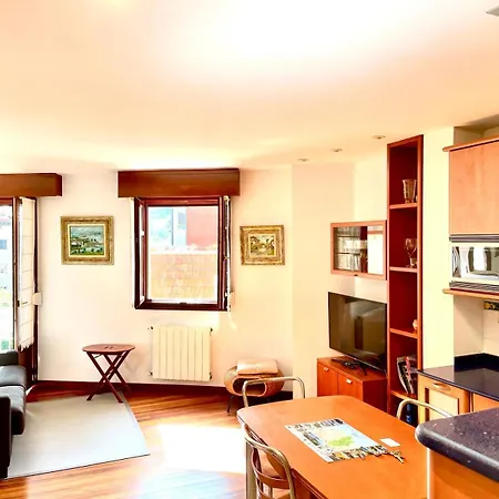 شقة Bihotzean Con Parking Gratuito مونداكا